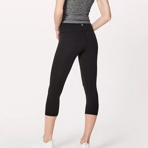 Lululemon high rise Wunder Under crop 8 black